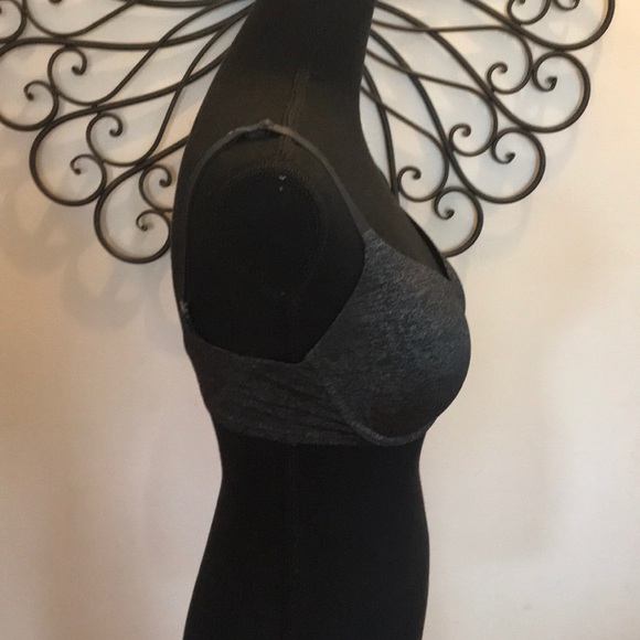 Victoria's Secret Uplift Semi Demi Size 32 DD - Picture 2 of 5